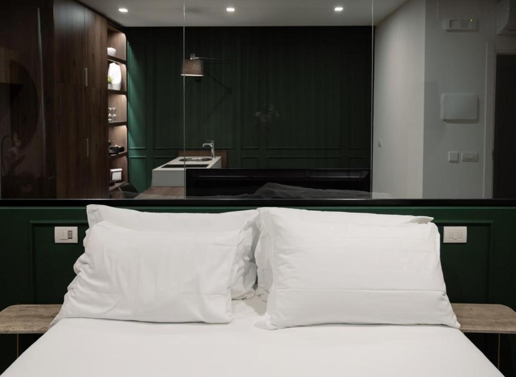 Salotto Room Boutique Pescara Bagian luar foto