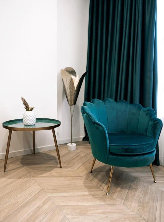 Salotto Room Boutique Pescara Bagian luar foto